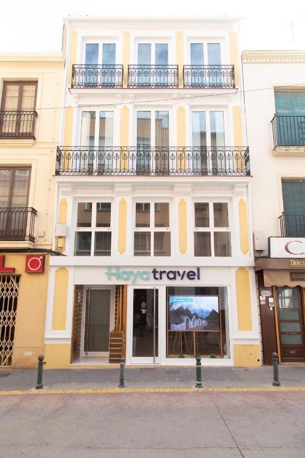 Rajabai Apartman Almansa Kültér fotó